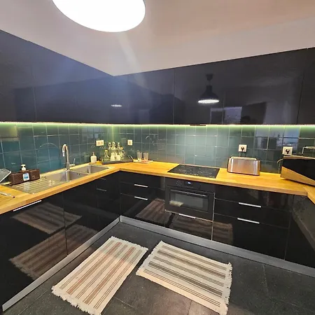 Peers * 卡斯凯什