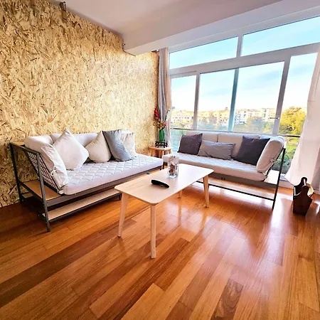 Peers * Κασκαΐς