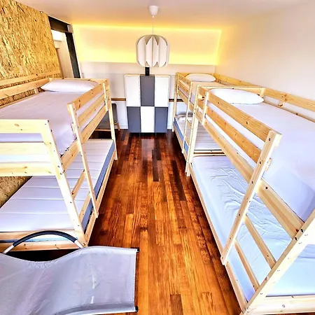 Πανσιόν Peers