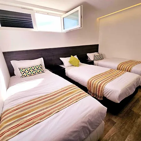 Peers * Κασκαΐς