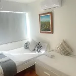 Peers Guest house Cascais