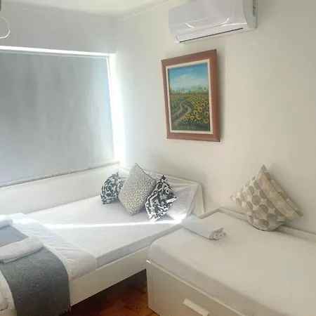 Peers Guest house Cascais